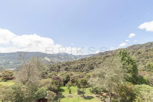Casa En Venta En La Calera. Cod V6010