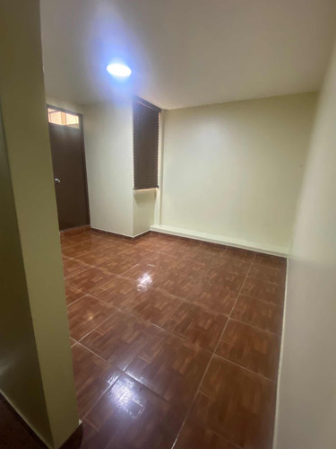 Alquilo Mini Depa ( Inlcuye Servicios) X Alt. C 3 De La Av. La Molina X Atento Peru