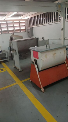 Venta Fondo De Comercio Maniceria, Condimentos, Frutos Secos. El Cementerio. Pc