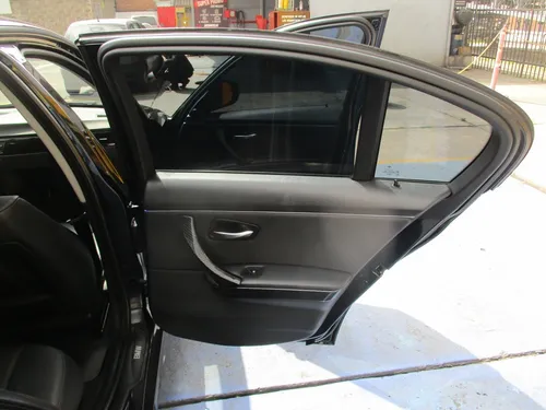Bmw Serie 3 318i 2000cc Mt Aa