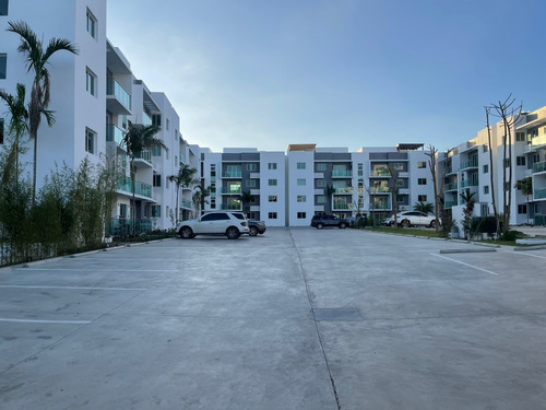 Evelin Martinez Real Estate Vende Hermoso Penthouse A Pocas Distancia Del Aeropuerto Del Cibao