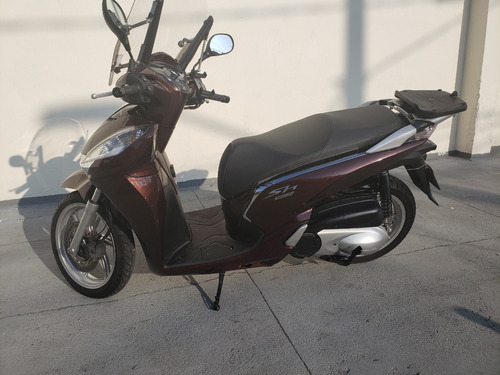 Honda Sh300i Scooters