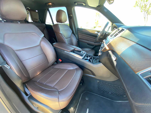 Imagen 12 de 15 de Mercedes-benz Clase M 2015 3.5 Ml 350 Cgi Sport Amg At