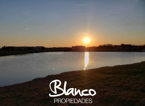 Imagen 1 de 16 de Oportunidad! Impedible Lote A La Laguna Dentro Del Barrio San Sebastián