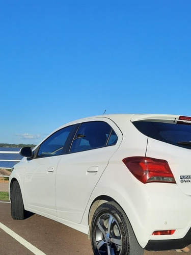 Chevrolet Onix 1.4 Ltz 98cv