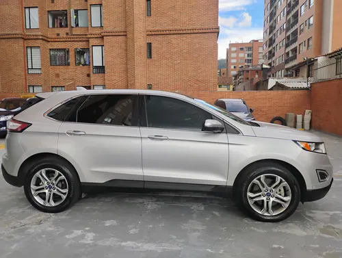 Ford Edge 2.0 Titanium