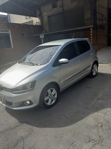 Volkswagen Fox 1.6 16v Msi Highline Total Flex I-motion 5p