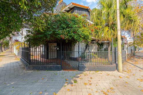 Casa En Venta 3 Dormitorios Cura Oroño Hospitales