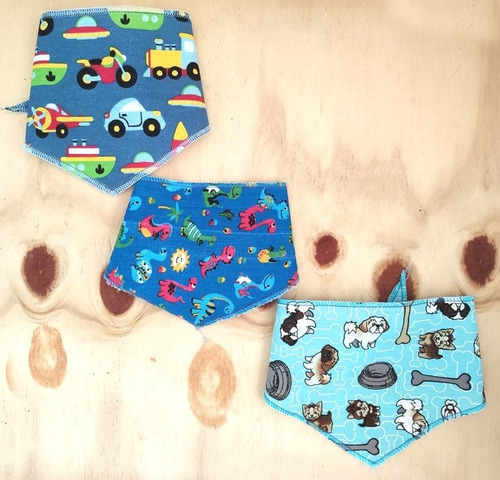Imagem 2 de 2 de Kit 3 Bandanas Pet Lenço Tecido De Amarrar Lencinho Bandana