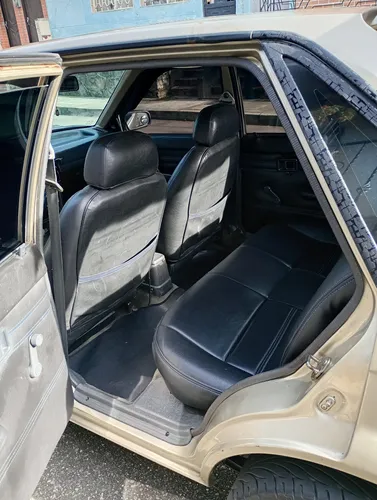 Mazda 323 1.3 Hs