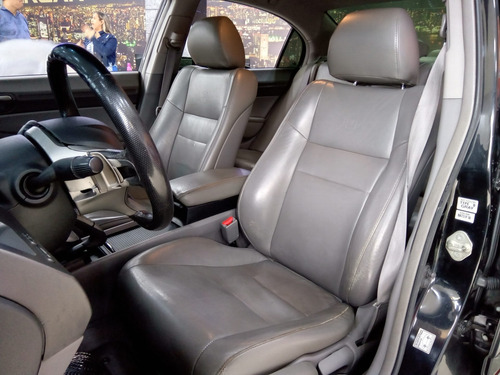 Imagem 10 de 11 de Honda Civic 2011 1.8 Lxl Se Couro Flex Aut. 4p