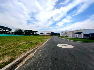 Lote y casalote en venta