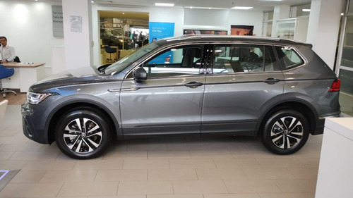 Imagen 5 de 21 de Volkswagen Tiguan Life 350 Tsi 4motion Dsg #15
