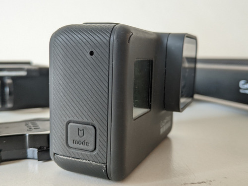 Imagen 6 de 6 de Cámara Gopro Hero 5 + Stick De Selfie, Cable Y Accesorios