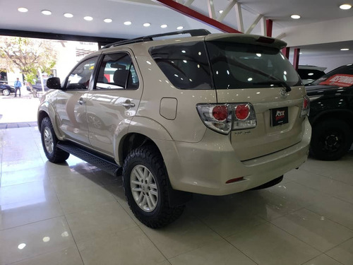 Toyota Fortuner Sr