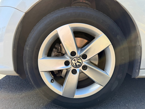 Volkswagen Vento 1.4 Highline 150cv At