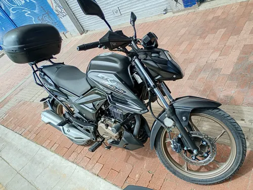 Akt Cr4 200 2024 Casi Nueva Con Apenas 3.300km Maletero