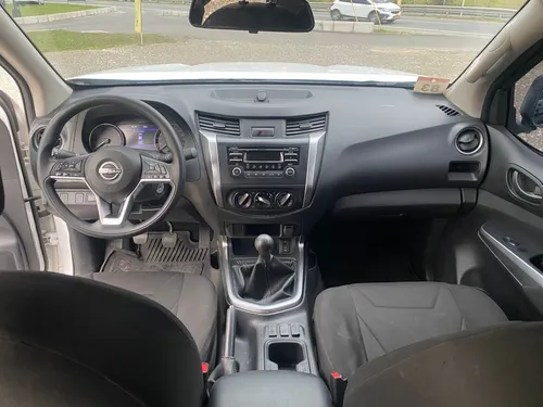 Nissan Frontier 2.5 Cd Sabanera 4X2