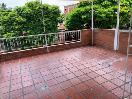 Venta De Casa De 225 Mts2 En Ciudad Real, Sur De Cali 12838-1