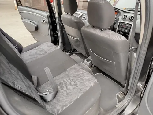 Renault Logan 1.6 Dynamique Fii