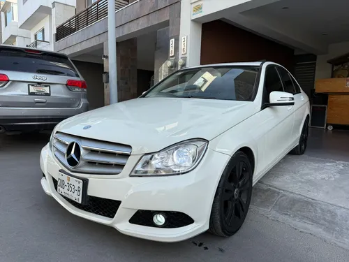 Mercedes-Benz C200 4 Sport 4p At