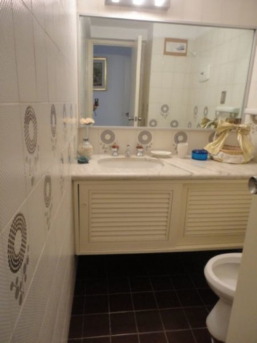 Venta De Apartamento 3 Dormitorios En Playa Mansa