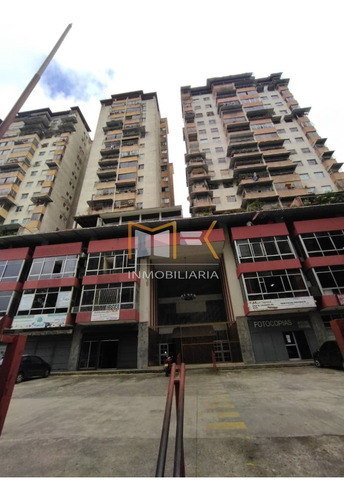 Apartamento En Residencias Caracas, Centro De Los Teques , Altos Mirandinos 