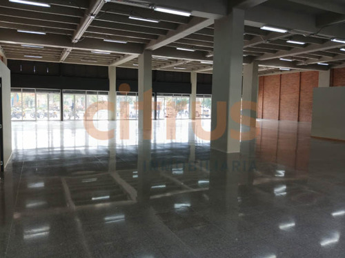 Local En Arriendo En Medellin - Guayabal