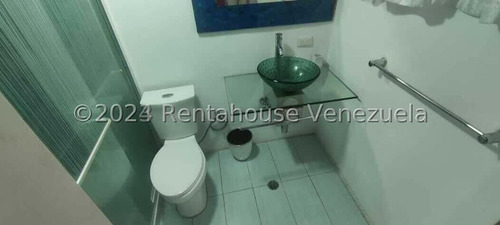Carla Gonzalez Apartamento En Venta Los Palos Grandes Mls #25-3692