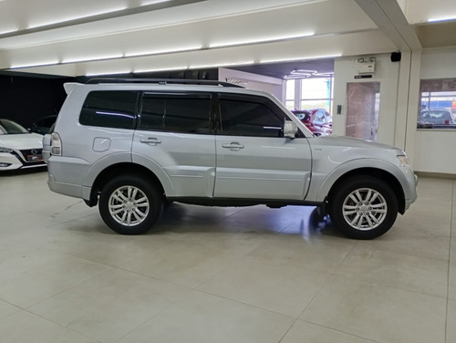 Mitsubishi Pajero Full 3.2 HPE 4X4 16V TURBO INTERCOOLER DIESEL 4P AUTOMÁTICO
