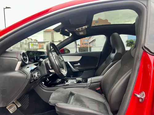 Mercedes-Benz Clase CLA 1.3 Cla 180 Amg Line At