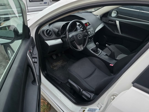 Mazda Mazda 3 2.5 S 6vel Qc Abs R-17 Hb Mt