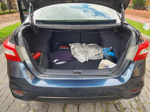 Nissan Sentra 1.8 B17 Fl Sense