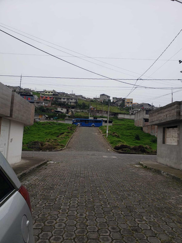 Lotes De 200m2. En Urbanización Tréboles Del Sur.
