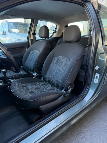 Peugeot 207 207 XR 1.4 Flex 8V 3p