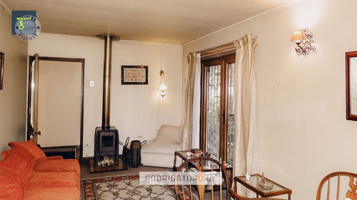 Casa En Venta De 3 Dorm. En Concepción. Valor 130.000.000