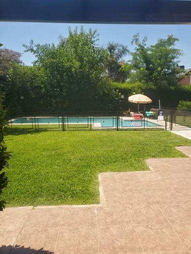 Imagen 4 de 6 de Casa En Venta En Francisco Alvarez