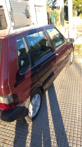 Imagen 4 de 10 de Fiat Uno 1.6 Scr 1996