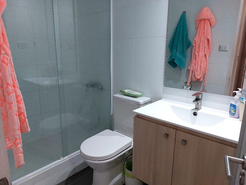Departamento En Venta De 2 Dorm. En Ñuñoa