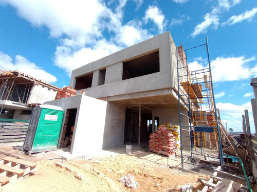 Imagen 10 de 10 de Naos Construcciones Llave Mano Casas Tradiconal Steel Frame