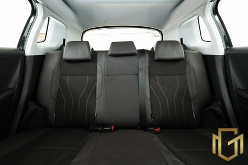 Imagem 8 de 15 de Peugeot 2008 Griffe 1.6 Eat6 2020 Preta
