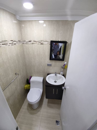 Se Vende Pent-house En Conjunto San Francisco, San Diego Sr