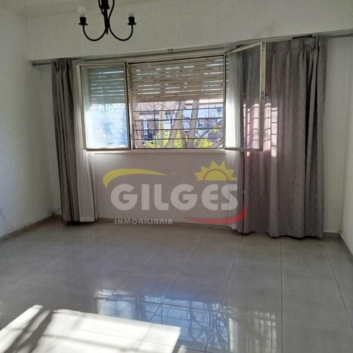 Alquiler Casa 3 Amb En Ramos Mejia 2 Ptas. C/cochera