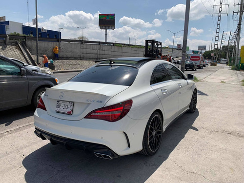 Imagen 11 de 14 de Mercedes-benz Clase Cla 2017 2.0 45 Amg At