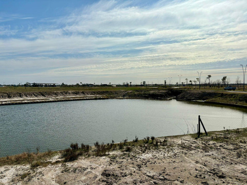Lote Al Agua En Venta 731m² Noroeste - Barrio Riberas