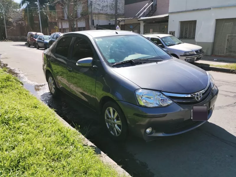 Toyota Etios 1.5 Sedan Xls