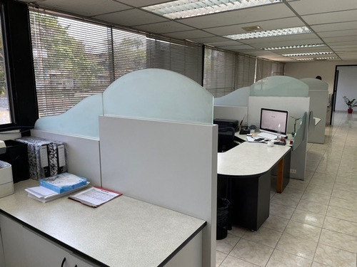 Imagen 24 de 29 de Excelente Galpón Industrial En Venta En Guatire