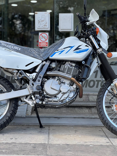 Suzuki Dr 650 2025 0km Betacenter Stock Disponible