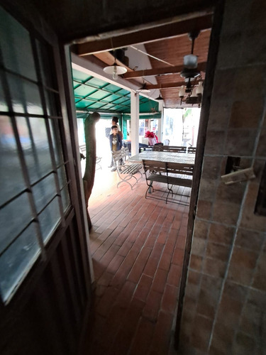 Venta Casa 5 Amb Haedo-c/jardin Y Pileta-garage