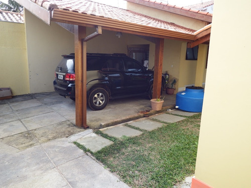 Casa Sobrado Em Frente A Praia Em Peruíbe